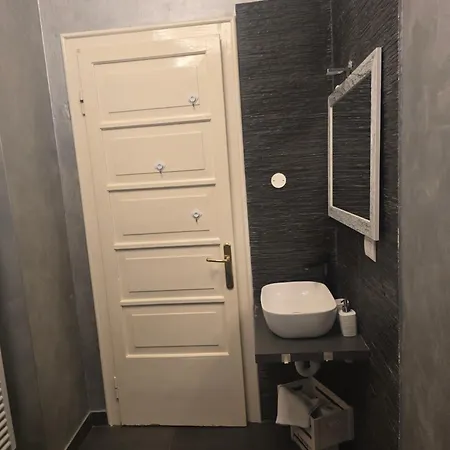 Pensjonat Cc133 *