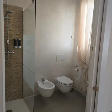 Cc133 Guest house